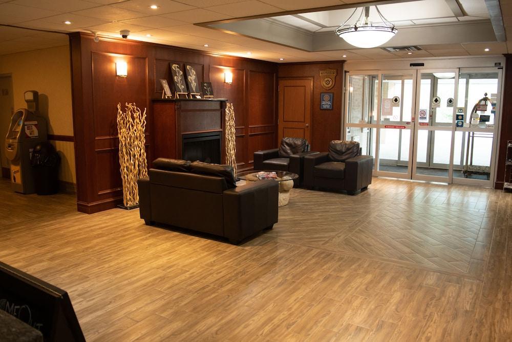 Days Inn By Wyndham Sudbury & Conference Centre Εξωτερικό φωτογραφία