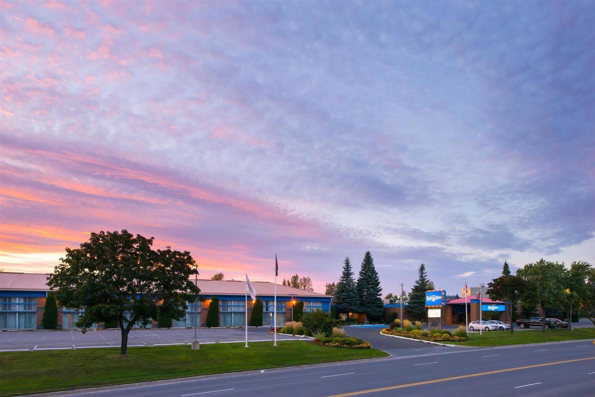 Days Inn By Wyndham Sudbury & Conference Centre Εξωτερικό φωτογραφία