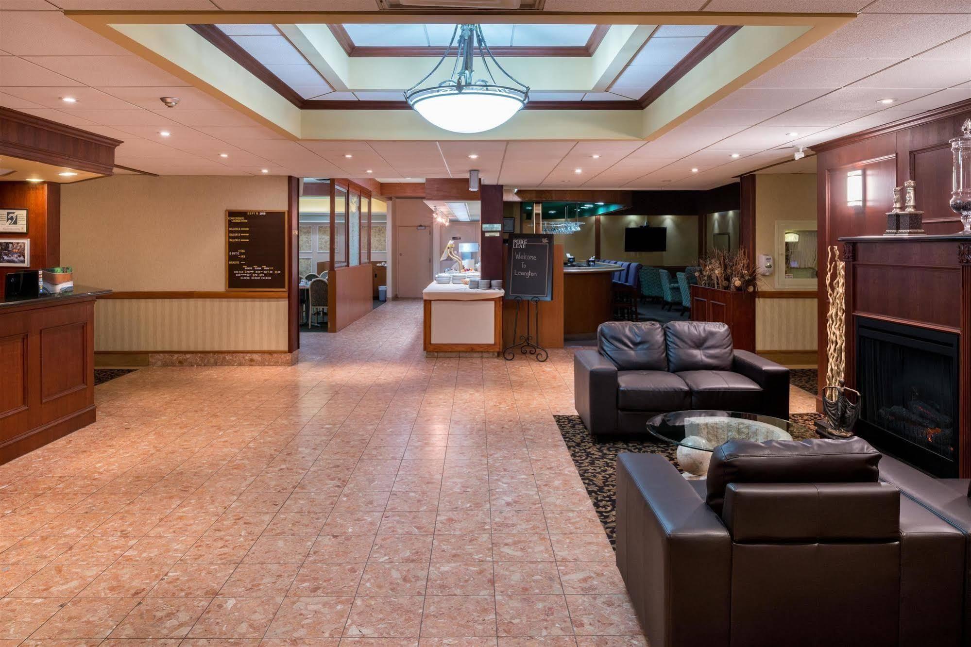 Days Inn By Wyndham Sudbury & Conference Centre Εξωτερικό φωτογραφία