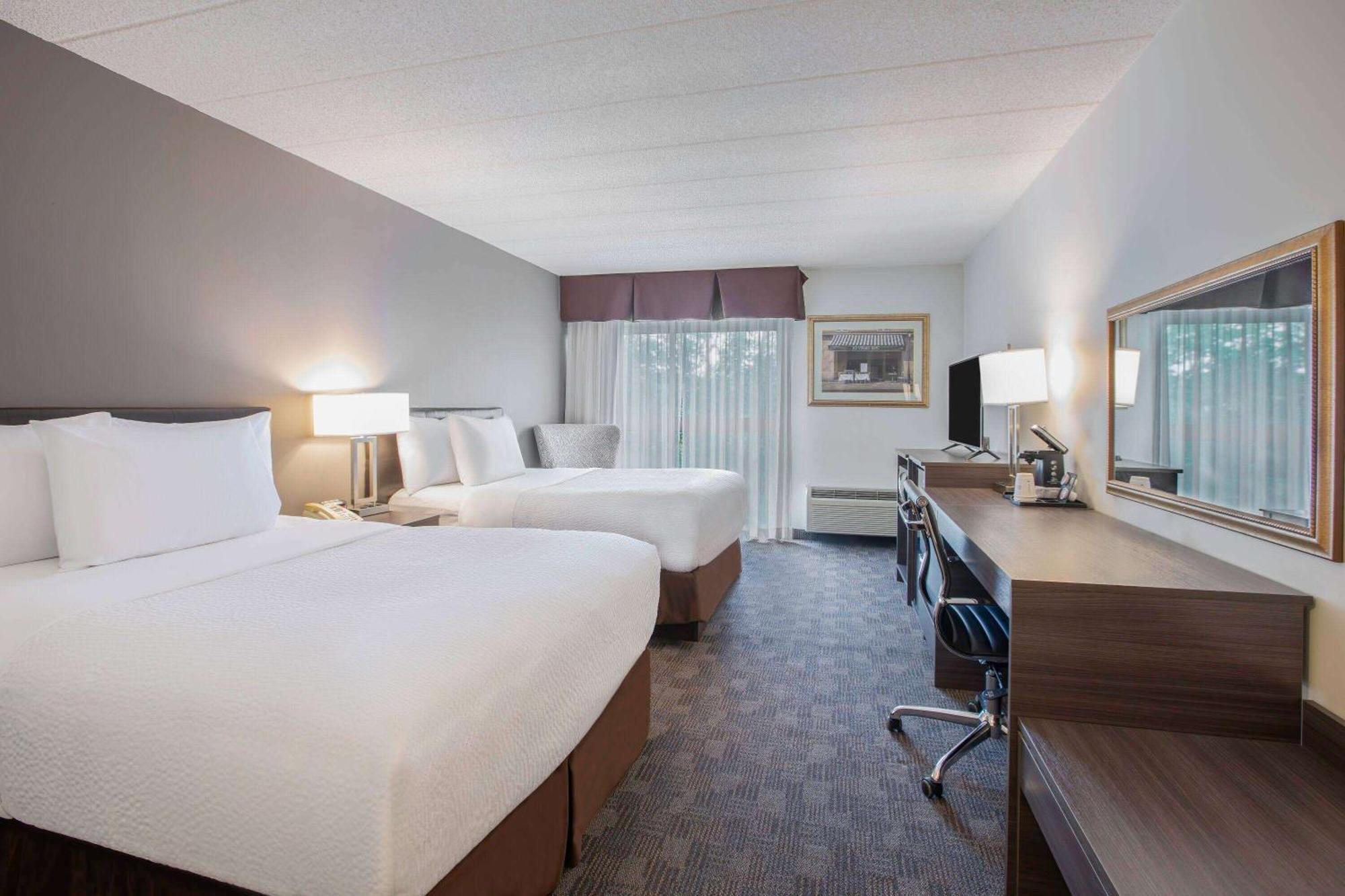 Days Inn By Wyndham Sudbury & Conference Centre Εξωτερικό φωτογραφία